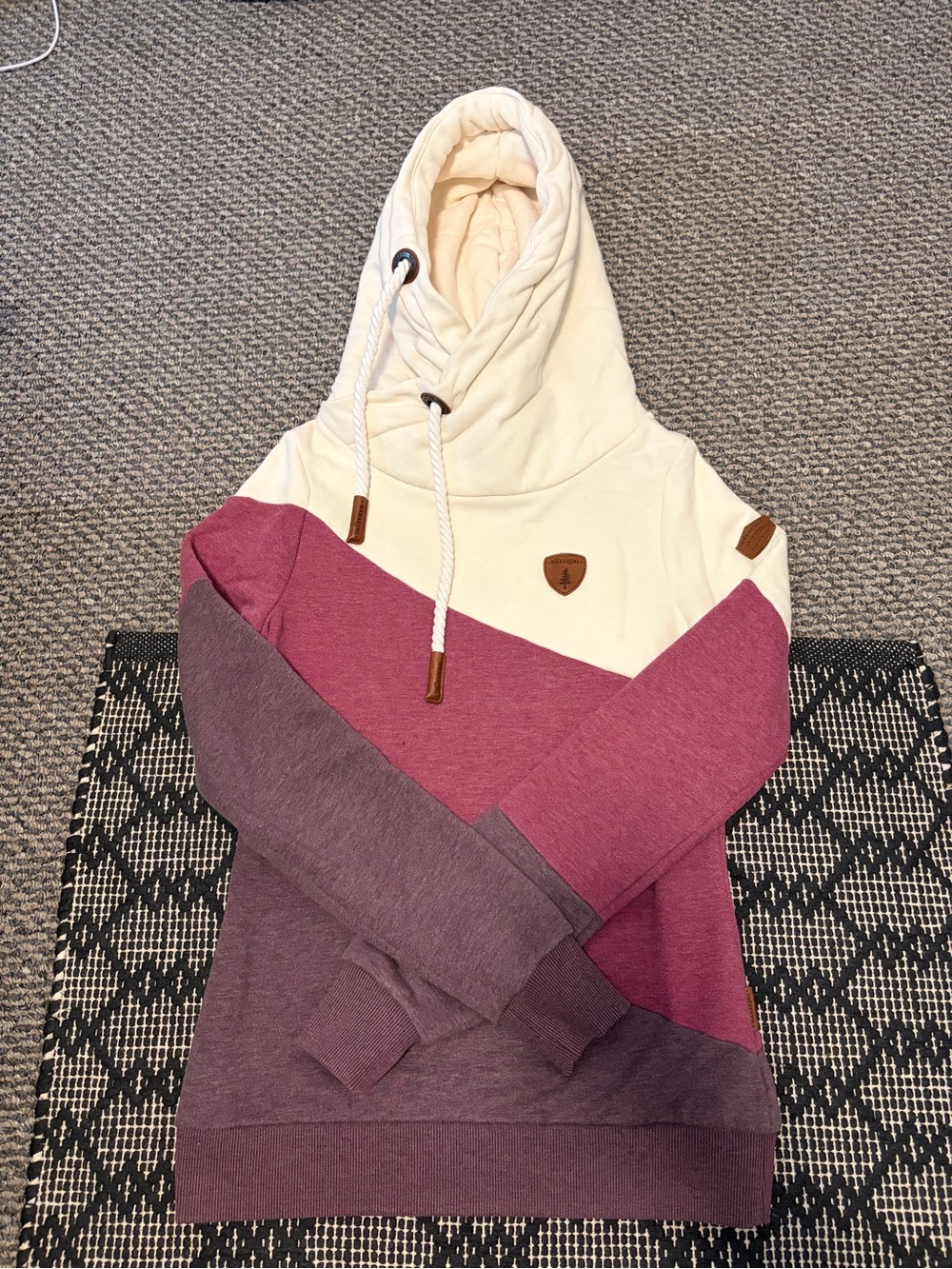 Wanakome Colorblock Hooded Pullover in Cream, Berry & Plum